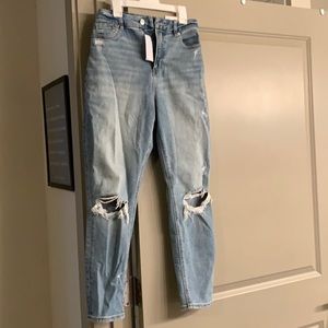 AE curvy mom jean stretch